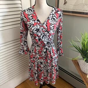 Leota Dress Womens Petite Small Coral Floral Wrap Slinky Knit Effortless Chic